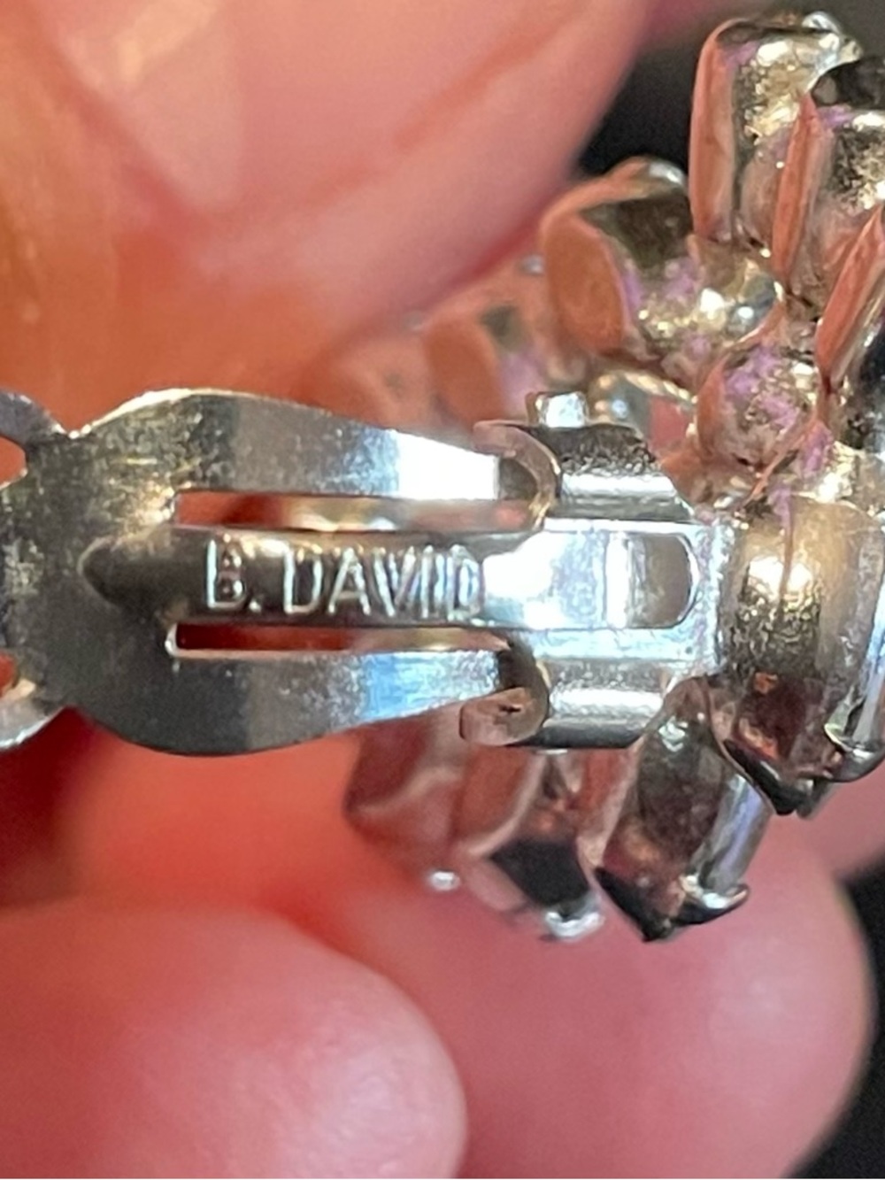 Signed B. David Vintage AB Rhinestone Earrings - Picture 3 of 7